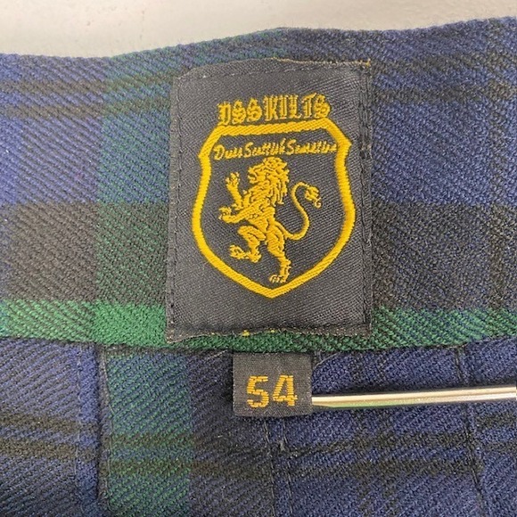 DSSkilts Plaid Kilt Utility Pockets Buckle Straps Green Blue Size 54 - Picture 2 of 13